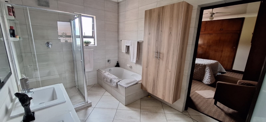 3 Bedroom Property for Sale in Flamingo Park Free State